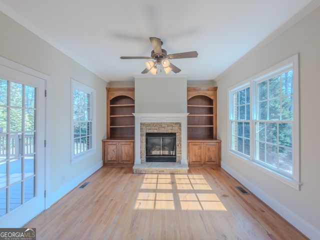 792 Grassmeade Way, Snellville, GA 30078