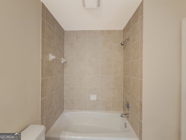 792 Grassmeade Way, Snellville, GA 30078