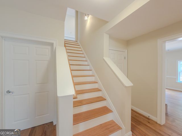 792 Grassmeade Way, Snellville, GA 30078