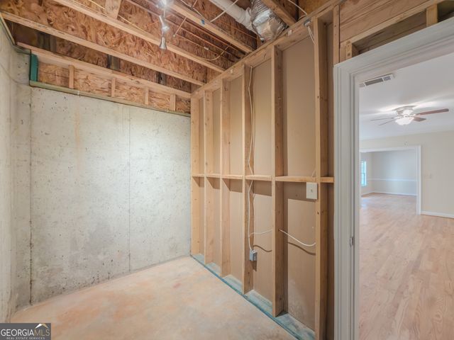 792 Grassmeade Way, Snellville, GA 30078