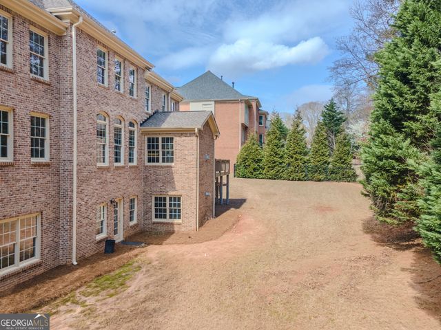 792 Grassmeade Way, Snellville, GA 30078