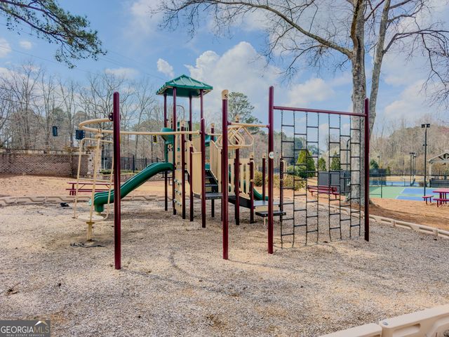 792 Grassmeade Way, Snellville, GA 30078