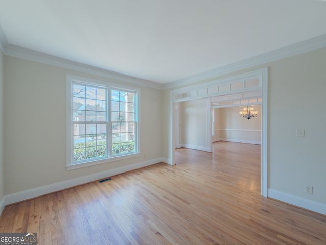 792 Grassmeade Way, Snellville, GA 30078