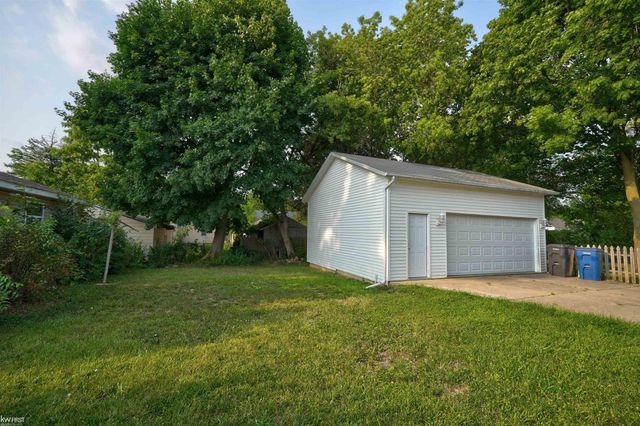 3922 Hogarth Avenue, Flint, MI 48532