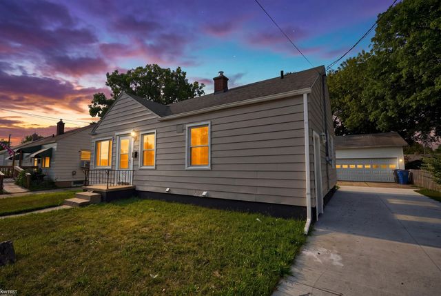 3922 Hogarth Avenue, Flint, MI 48532
