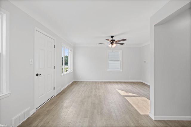 3922 Hogarth Avenue, Flint, MI 48532