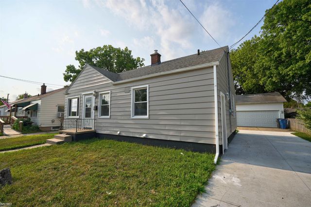 3922 Hogarth Avenue, Flint, MI 48532