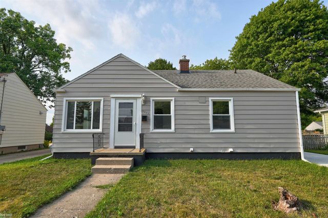 3922 Hogarth Avenue, Flint, MI 48532