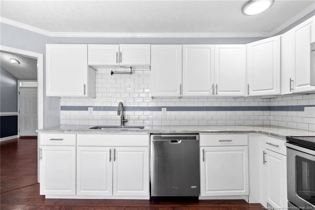 6780 Saint Julian Way, Fayetteville, NC 28314