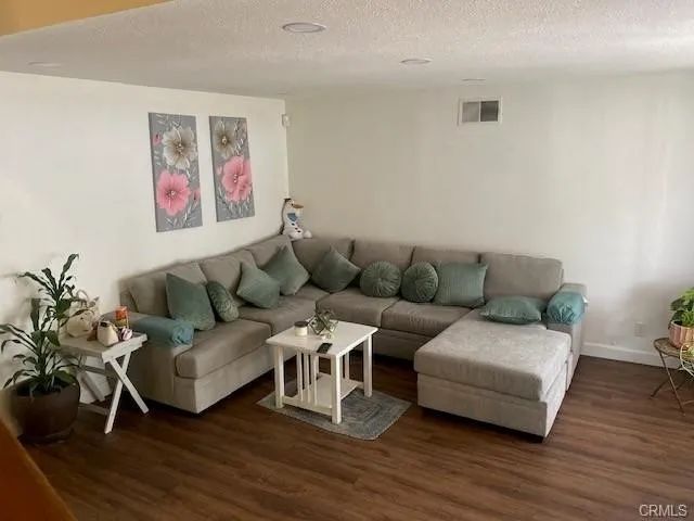 1665 N Fillmore Avenue North, Rialto, CA 92376
