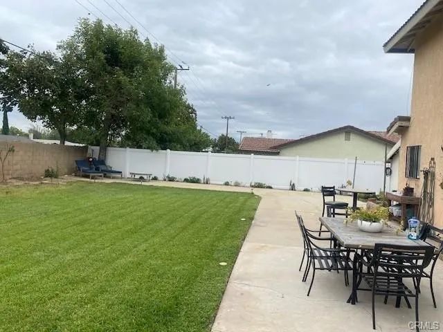 1665 N Fillmore Avenue North, Rialto, CA 92376