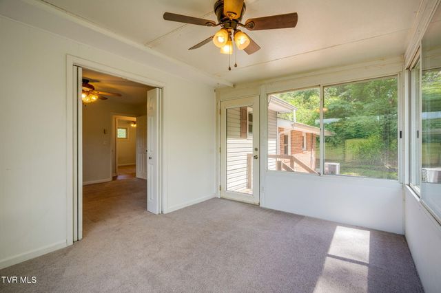 443 Kinkead Avenue, Church Hill, TN 37642