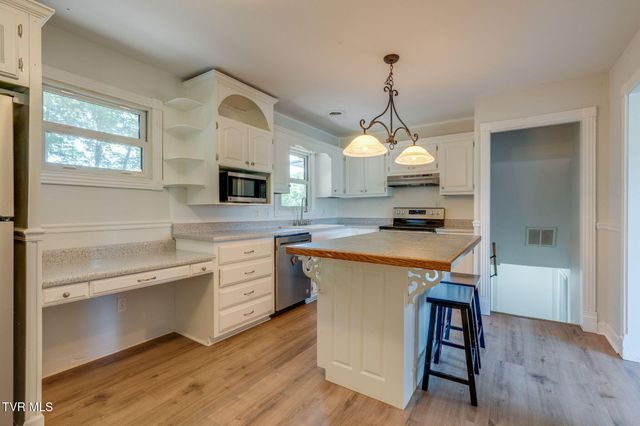 443 Kinkead Avenue, Church Hill, TN 37642