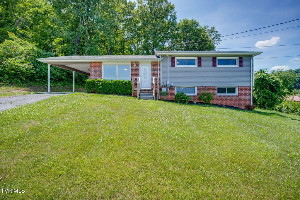 443 Kinkead Avenue, Church Hill, TN 37642