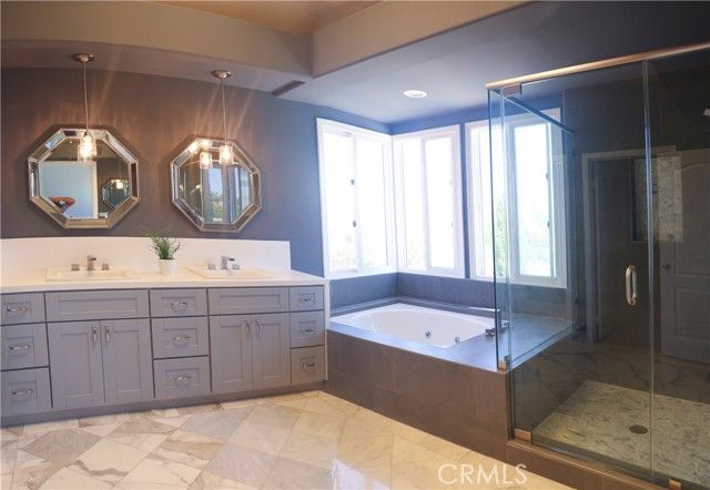 24825 Alexandra Court, Calabasas, CA 91302