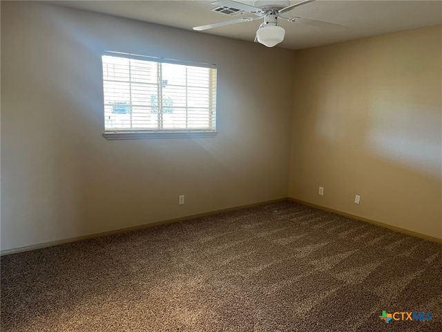 3076 County Road 1045, Lampasas, TX 76550