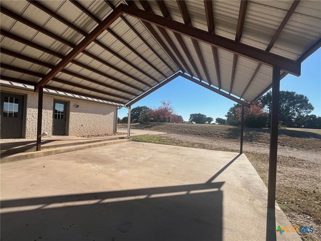 3076 County Road 1045, Lampasas, TX 76550
