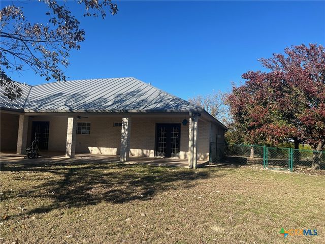 3076 County Road 1045, Lampasas, TX 76550