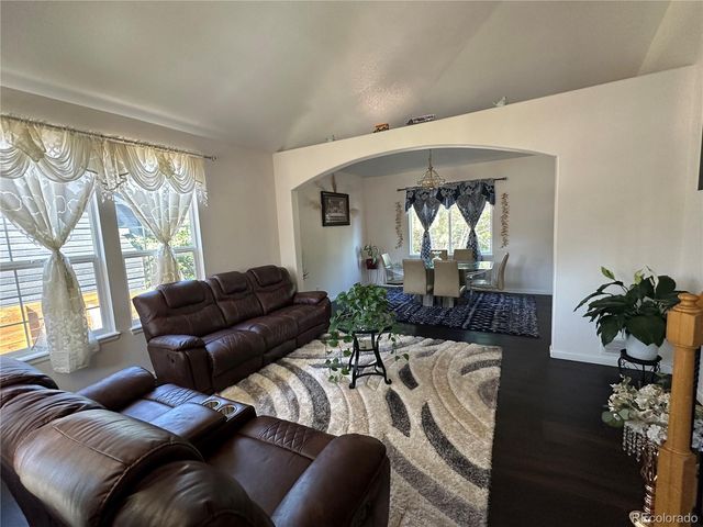 289 Holden Lane, Johnstown, CO 80534