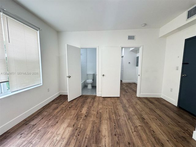 321 SW 9th Ave 4, Miami, FL 33130