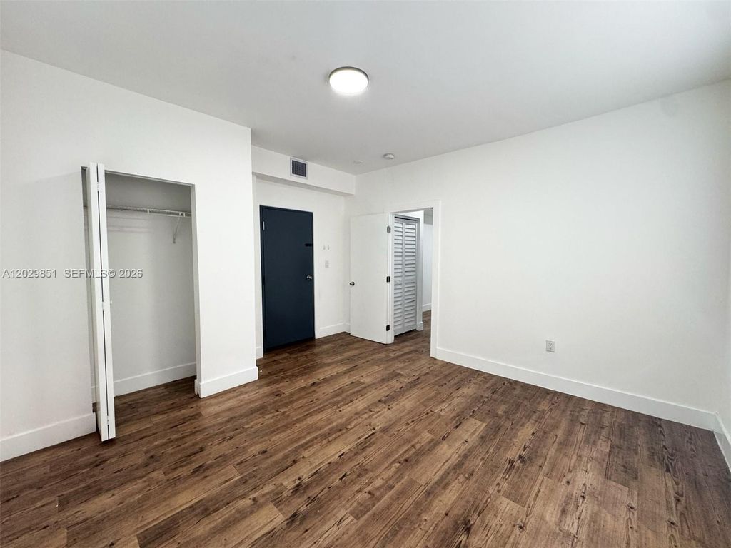 321 SW 9th Ave 4, Miami, FL 33130