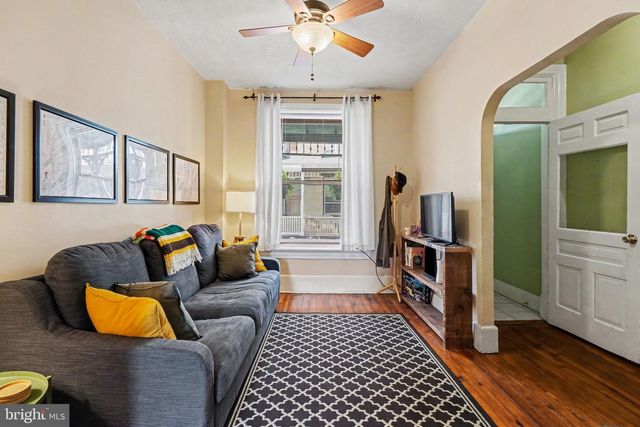 261 DELAWARE ST, Harrisburg, PA 17102