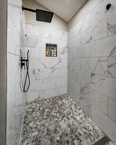 315 Mountain Ranch Dr., Fairfield Bay, AR 72088