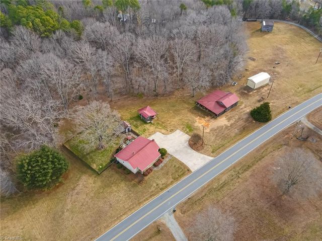 1182 Rosebud Road, Walnut Cove, NC 27052