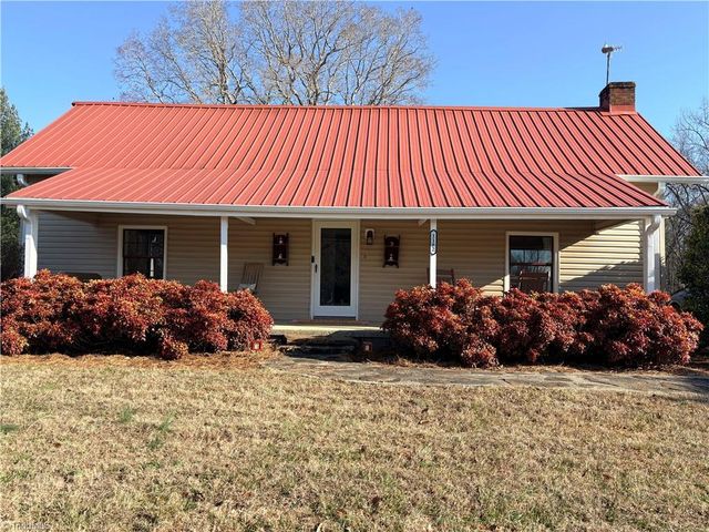 1182 Rosebud Road, Walnut Cove, NC 27052