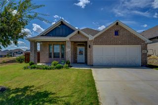 5612 Summit Creek Road, Fort Worth, TX 76126
