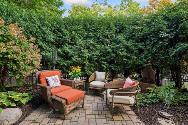 745 Rice Street E, Wayzata, MN 55391