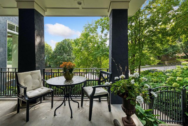 745 Rice Street E, Wayzata, MN 55391