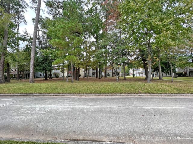 26885 Kings Park Hollow Drive, Kingwood, TX 77339