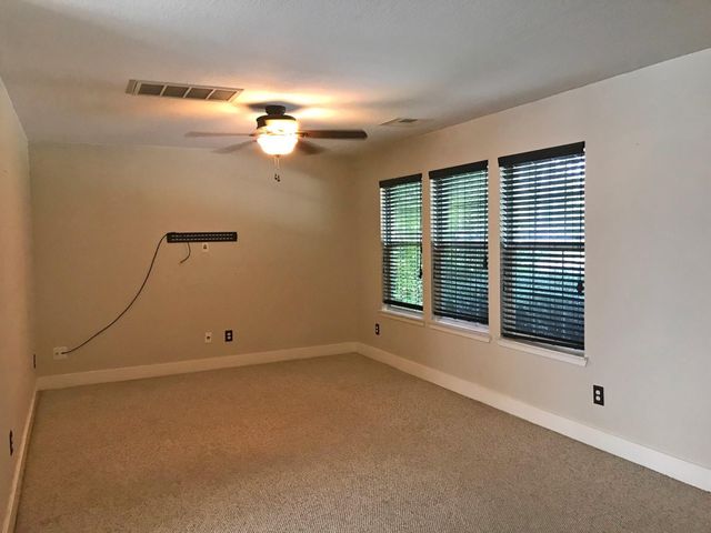 26885 Kings Park Hollow Drive, Kingwood, TX 77339