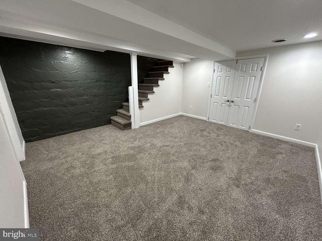 3217 SHANNON DR, Baltimore, MD 21213