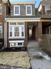 3217 SHANNON DR, Baltimore, MD 21213