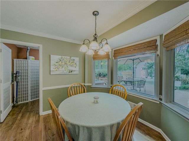 733 Ridgeview Drive SW, Lilburn, GA 30047