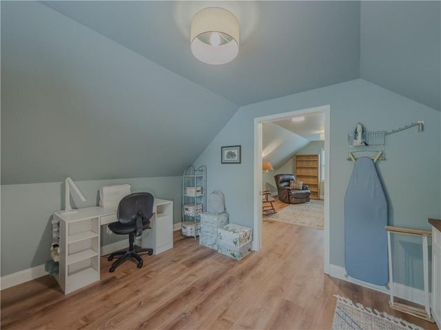 733 Ridgeview Drive SW, Lilburn, GA 30047