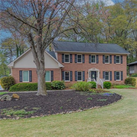 733 Ridgeview Drive SW, Lilburn, GA 30047