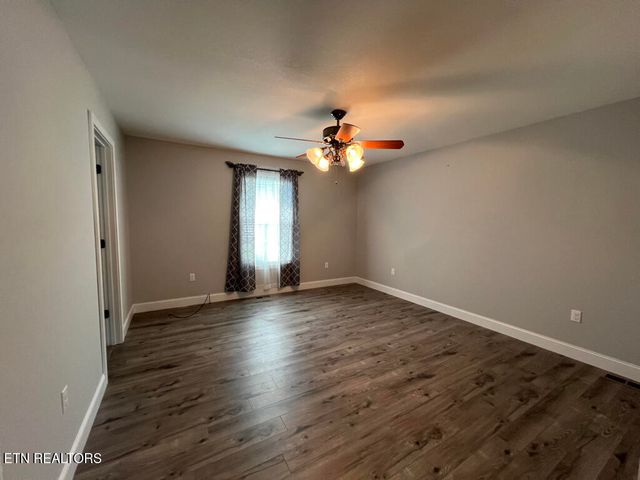 198 Altina Circle, New Tazewell, TN 37825
