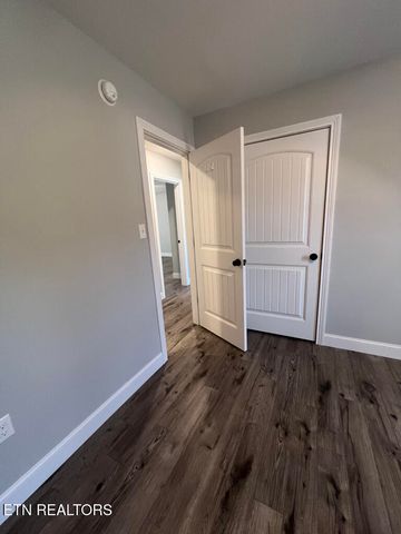 198 Altina Circle, New Tazewell, TN 37825
