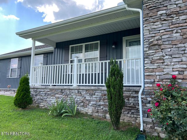 198 Altina Circle, New Tazewell, TN 37825