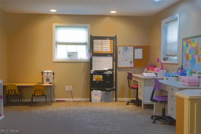 267 High Point Circle, Tallmadge, OH 44278