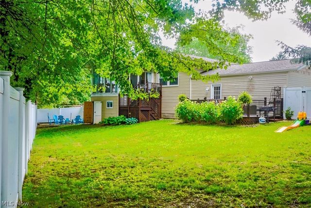 267 High Point Circle, Tallmadge, OH 44278