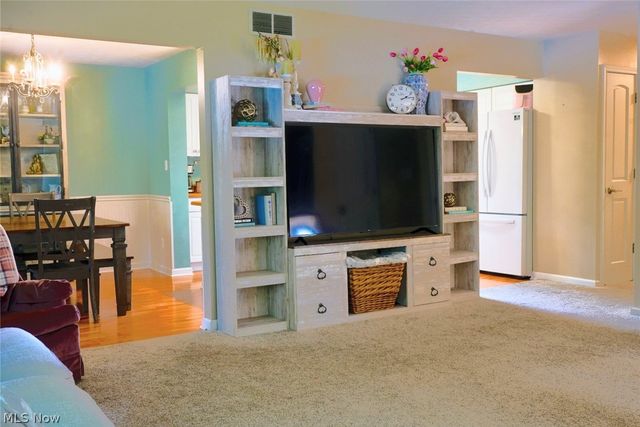 267 High Point Circle, Tallmadge, OH 44278