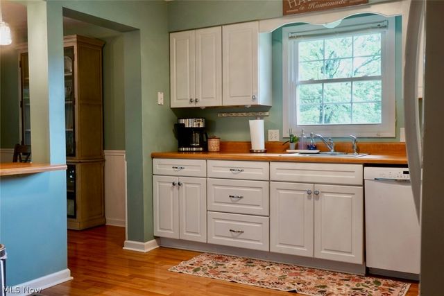 267 High Point Circle, Tallmadge, OH 44278