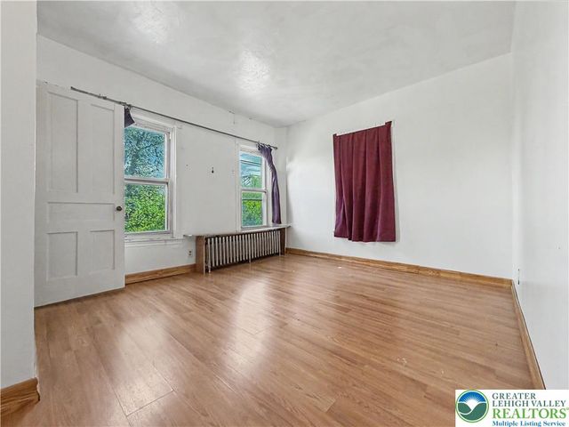 1245 East 3rd Street, Bethlehem City, PA 18015