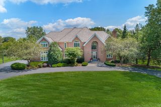 1500 Macalpin Circle, Inverness, IL 60010