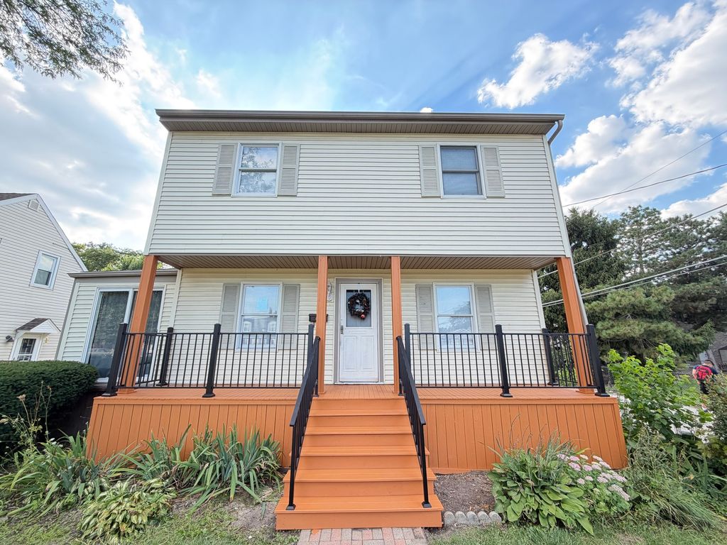 9138 National Avenue, Morton Grove, IL 60053 — photo 3
