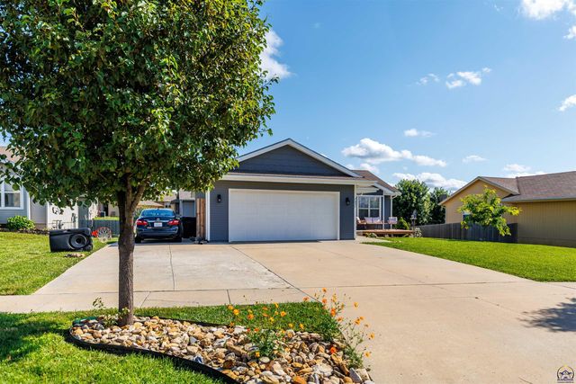 7031 SW 17th TER, Topeka, KS 66615